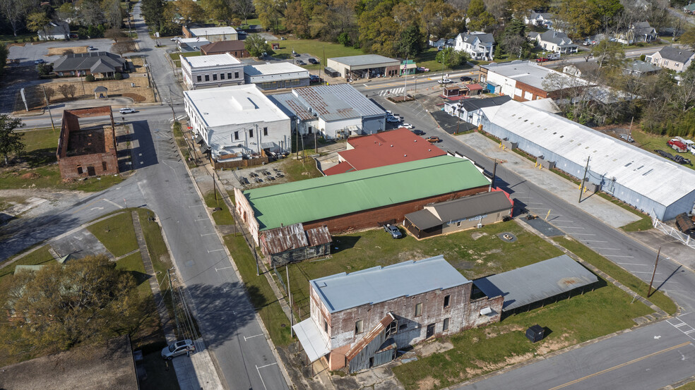 More Photos Of 82 Dromedary Street st, Woodbury Flex For Sale