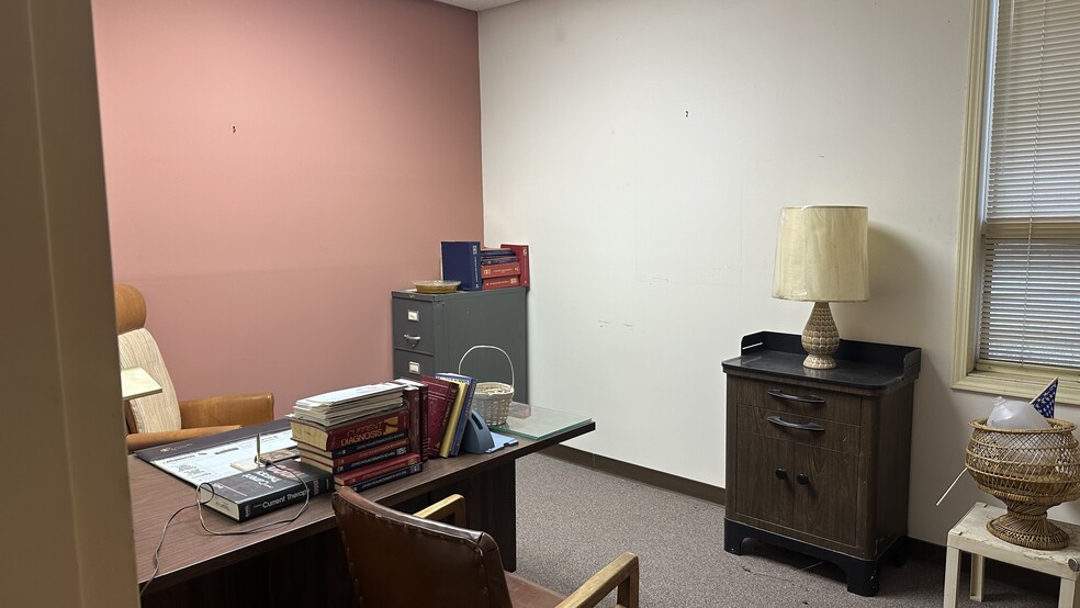 More Photos Of 812 S Main St, Cedartown Healthcare For Sale