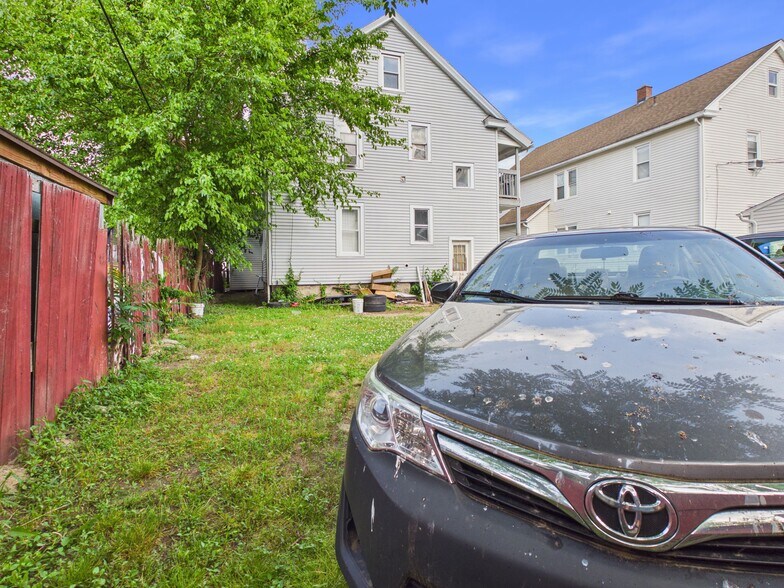 More Photos Of , Springfield Multifamily For Sale