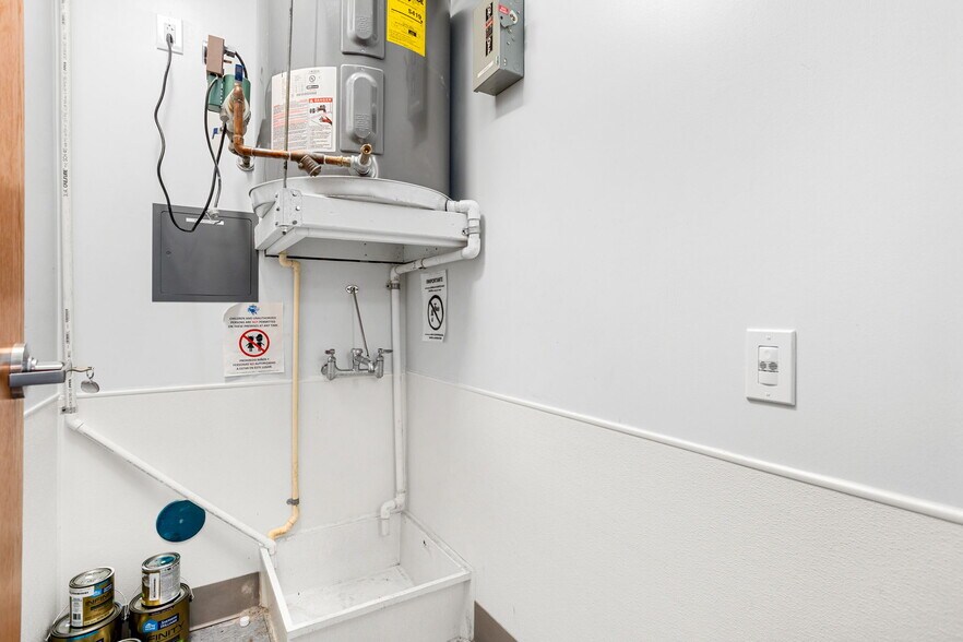 More Photos Of 4359 Greco Dr, San Antonio Medical For Lease