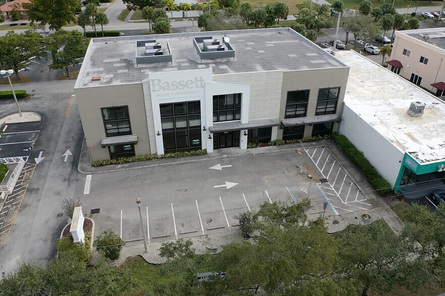 More Photos Of 3550 N Federal Hwy, Fort Lauderdale Freestanding For Lease