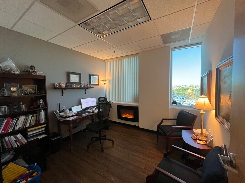 More Photos Of 1061 Tierra Del Rey, Chula Vista Medical For Lease