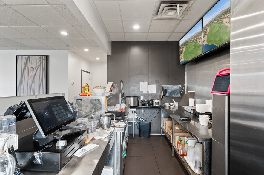 More Photos Of 7429 E River Rd, Fridley Restaurant For Sale