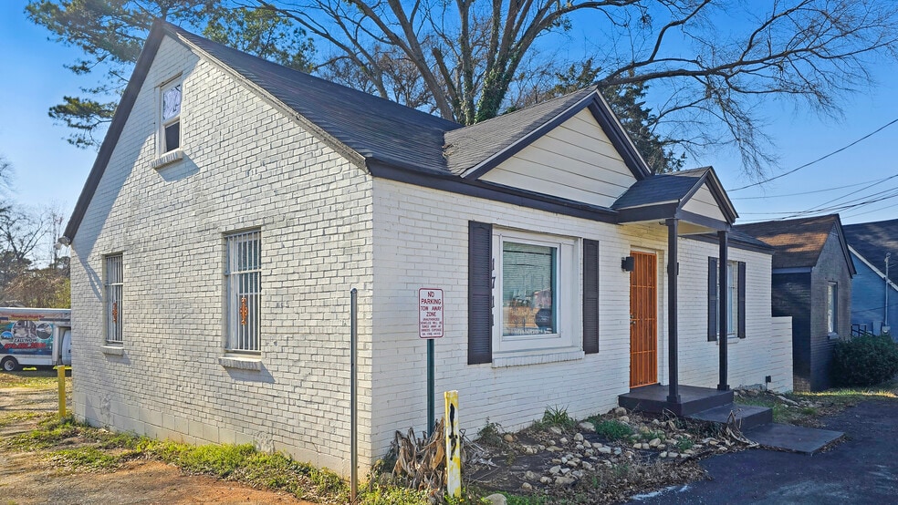 Primary Photo Of 1711 Candler Rd, Decatur Office Residential For Sale