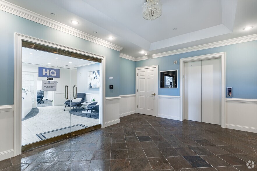More Photos Of 1640 Powers Ferry Rd SE #11, Marietta Office For Lease