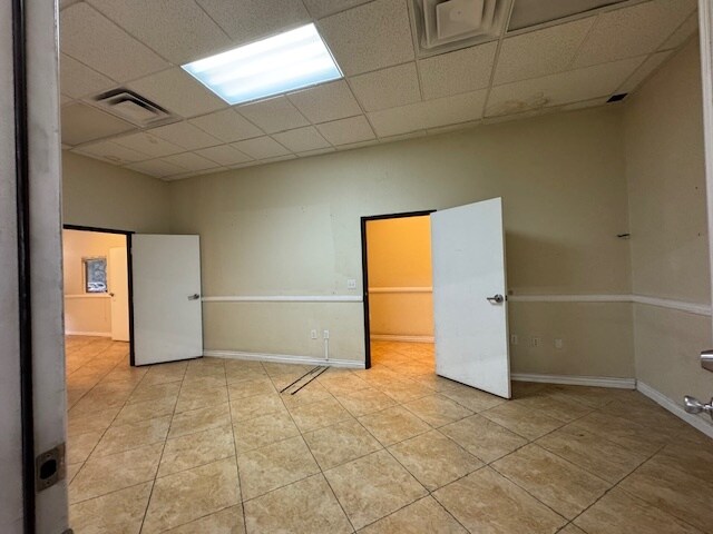 More Photos Of 5968 Edmond St, Las Vegas Warehouse For Lease
