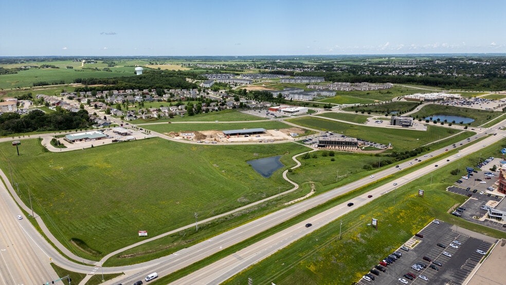 More Photos Of 3629 Sarah Pl NW, Rochester Storefront Retail Office For Lease