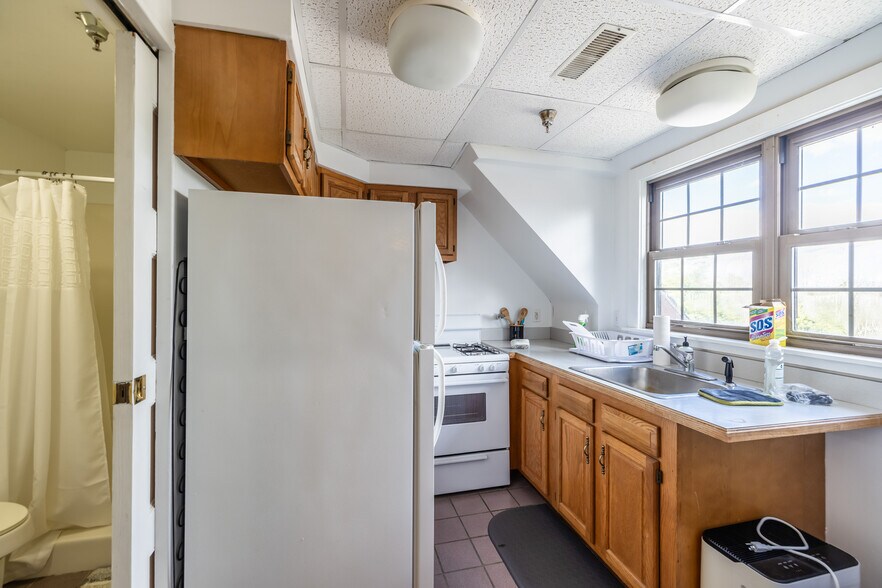 More Photos Of 1251 Trumansburg Rd, Ithaca Office Residential For Sale