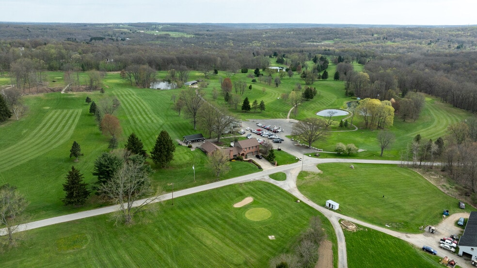 More Photos Of 318 Tanglewood Rd, Pulaski Golf Course Driving Range For Sale