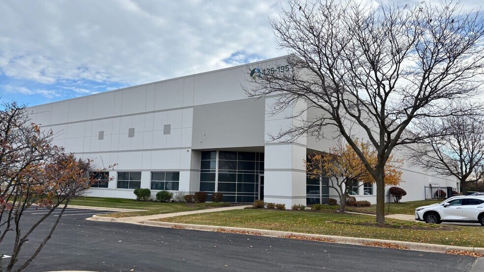 Primary Photo Of 135-195 E Elk Trl, Carol Stream Distribution For Lease