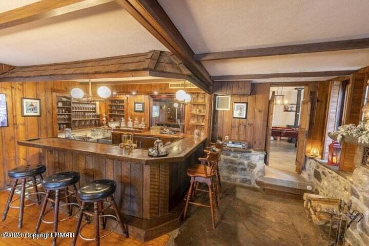 More Photos Of 2735 PA-390, Canadensis Hospitality For Sale