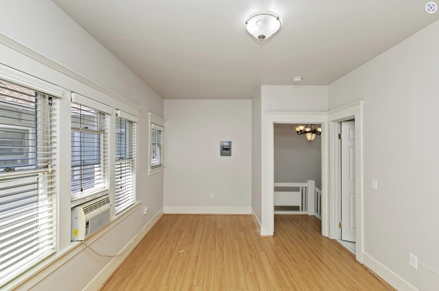 More Photos Of 625 E Broadway, Long Beach Apartments For Sale