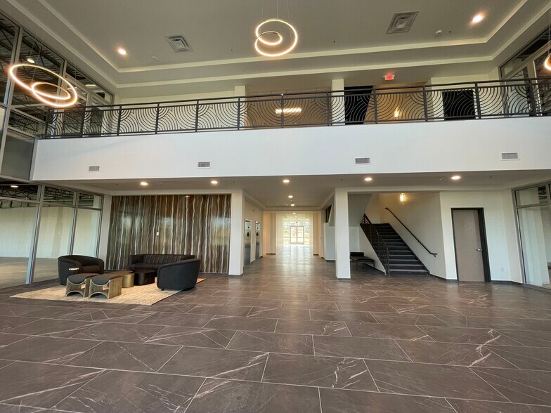 More Photos Of 220 Opportunity Blvd, San Marcos Medical For Sale