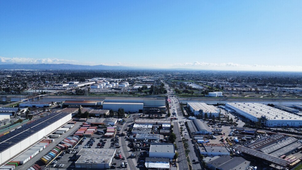 More Photos Of 5120 Firestone Pl, South Gate Warehouse For Sale