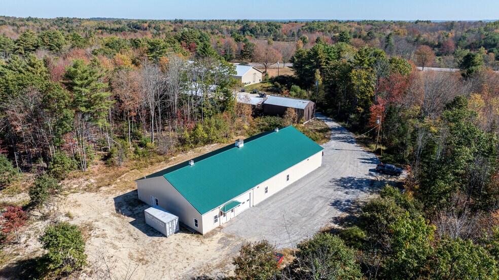 More Photos Of 112 Pond Rd, Bowdoinham Warehouse For Sale
