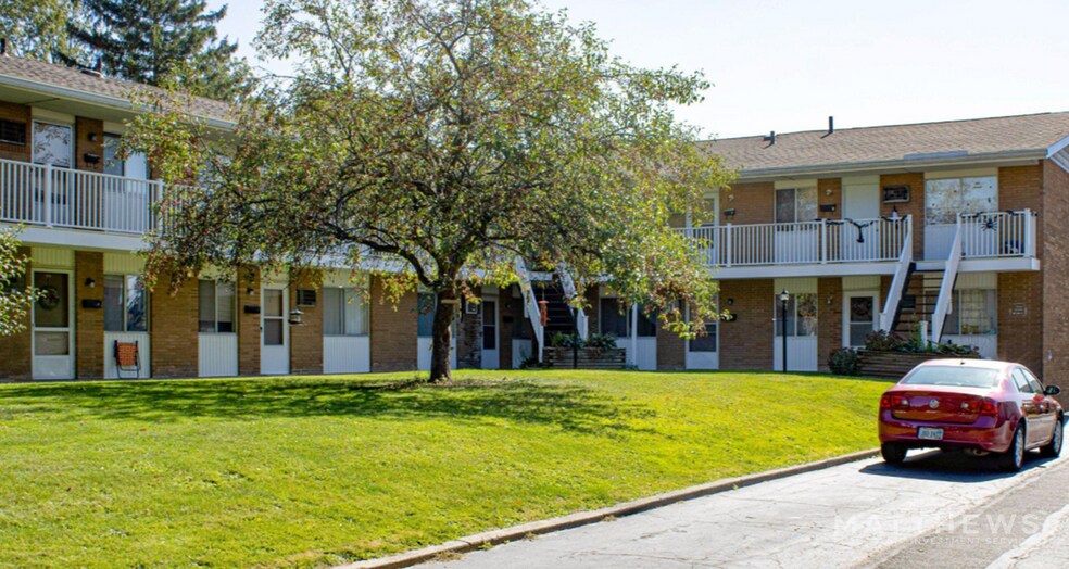 More Photos Of 2615 Ellet Ave, Akron Apartments For Sale