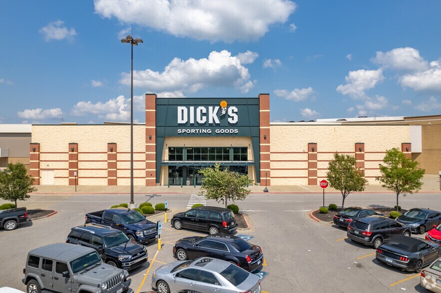 More Photos Of 18813 E 39th St, Independence Unknown For Lease