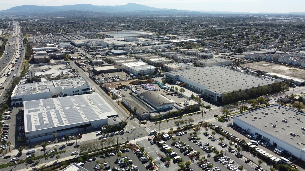 More Photos Of 1244 N Anaheim Blvd, Anaheim Warehouse For Lease