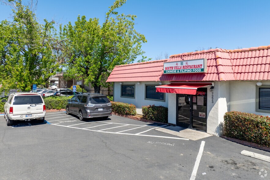 More Photos Of 7223 55th St, Sacramento Restaurant For Sale
