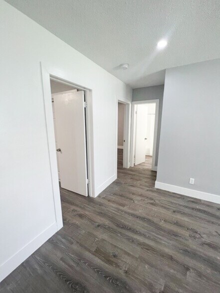 More Photos Of 3315-3331 SW 15th Ave, Fort Lauderdale Apartments For Sale