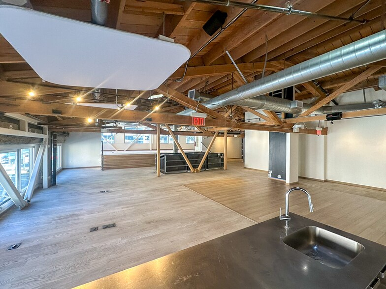 More Photos Of 370 4th St, San Francisco Office For Lease