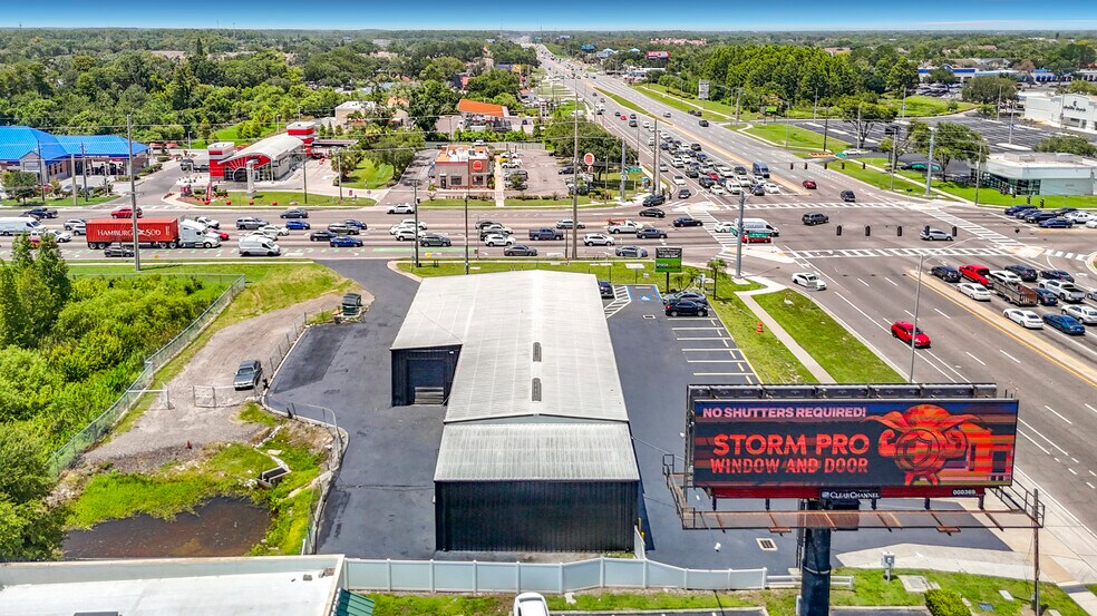More Photos Of 8338 N Dale Mabry Hwy, Tampa Showroom For Sale