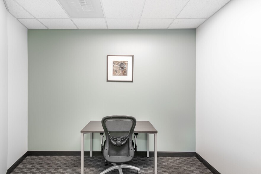 More Photos Of 4830 W Kennedy Blvd, Tampa Coworking Space
