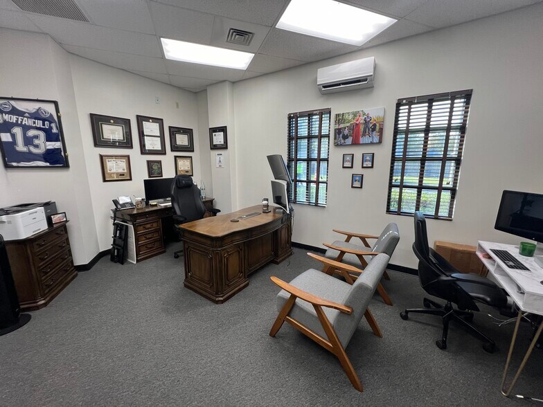 More Photos Of 3410 Henderson Blvd W, Tampa Office For Lease