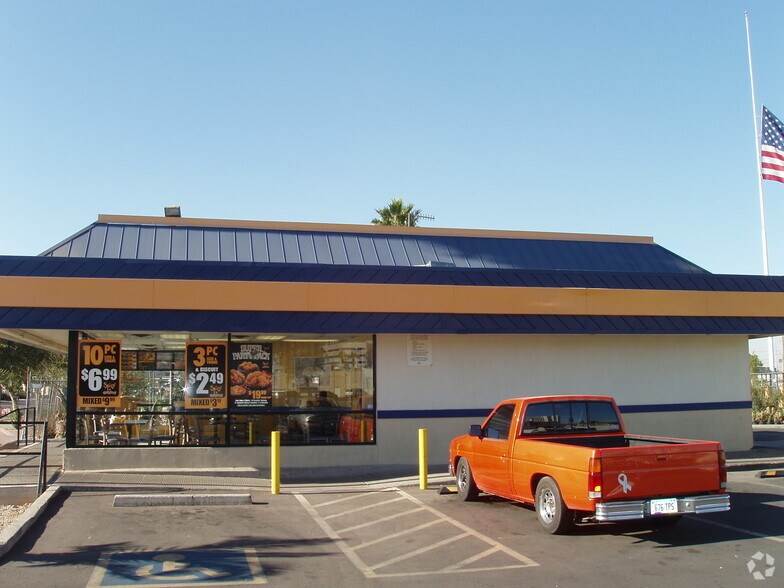 Primary Photo Of 714 NW Grand Ave, Phoenix Fast Food For Lease