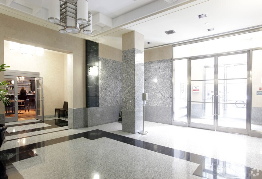 More Photos Of 20 Victoria St, Toronto Office For Lease