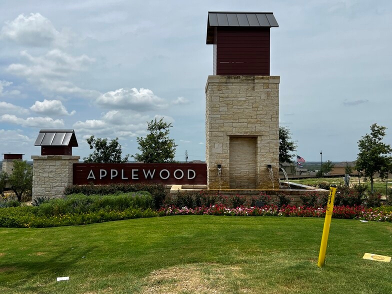 More Photos Of 10504 Amber Heart Crk, San Antonio Restaurant For Lease