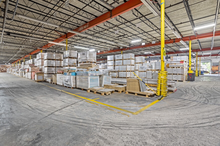 More Photos Of 2775 NW 63rd Ct, Fort Lauderdale Distribution For Lease