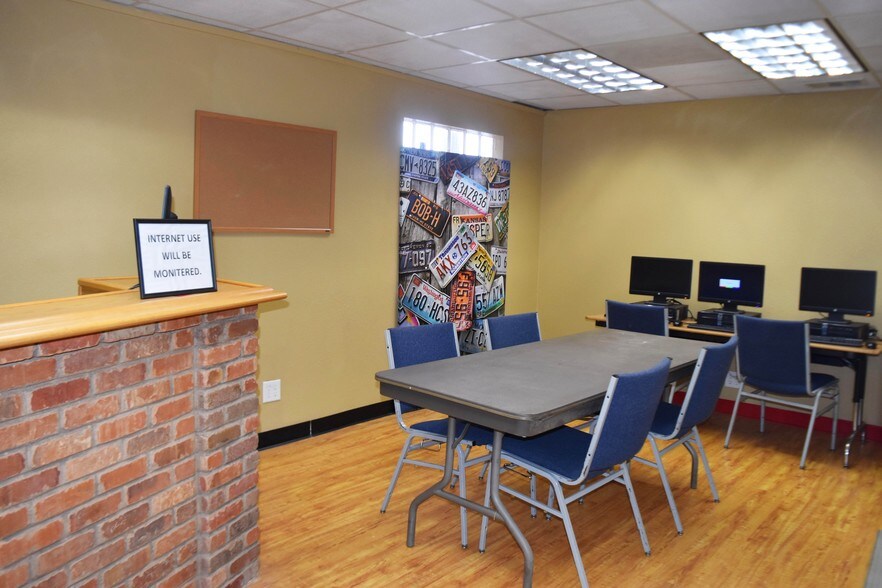 More Photos Of 630-650 S Garey Ave, Pomona Office For Lease