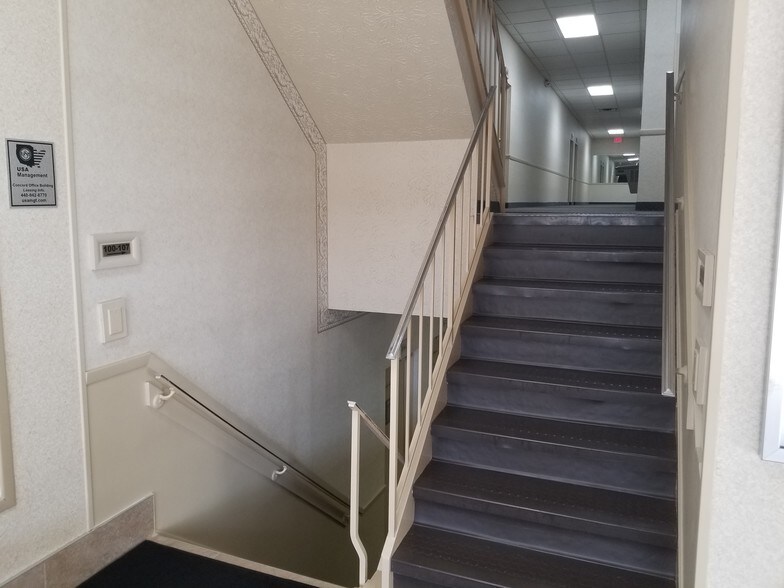 More Photos Of 9853 Johnnycake Ridge Rd, Mentor Office For Lease