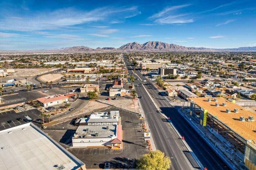More Photos Of 1108 E Lake Mead Blvd, North Las Vegas Restaurant For Lease