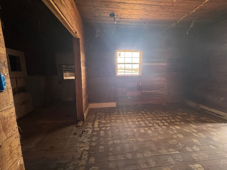 More Photos Of 4219 S Presa St, San Antonio General Retail For Sale