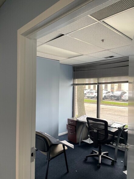 More Photos Of 9999 W Roosevelt Rd, Westchester Office For Sale