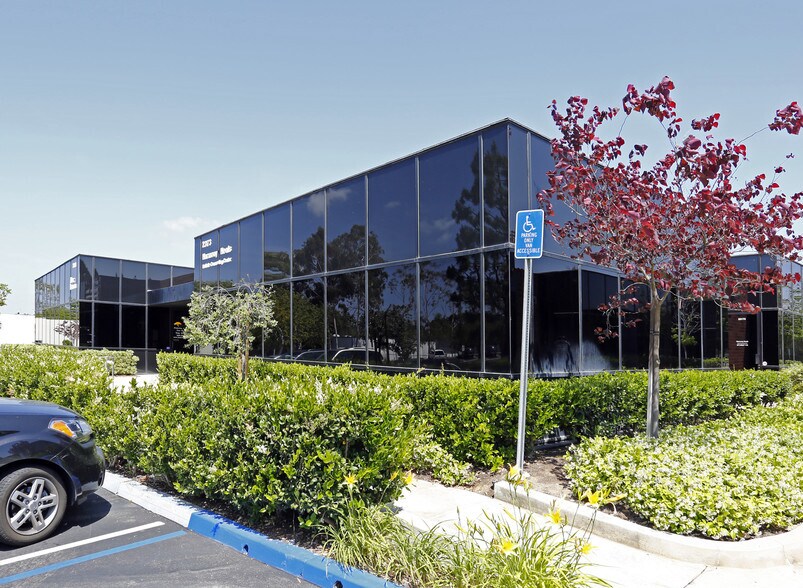 More Photos Of 23171-23173 La Cadena Dr, Laguna Hills Medical For Lease