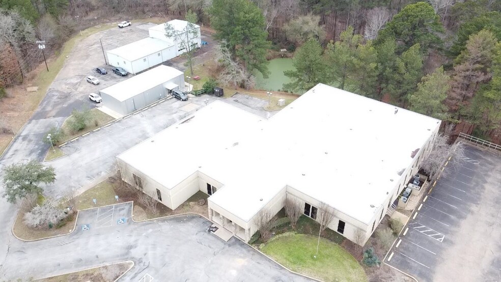 More Photos Of 9846 State Highway 31 E, Tyler Medical For Sale