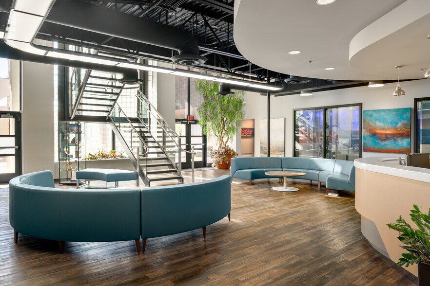 More Photos Of 6135 N 7th St, Phoenix Office For Lease