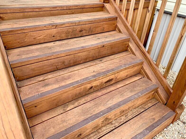 More Photos Of 3621 County Road 161, Alvin Multifamily For Sale