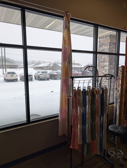 More Photos Of 4236 London Rd, Eau Claire Flex For Lease