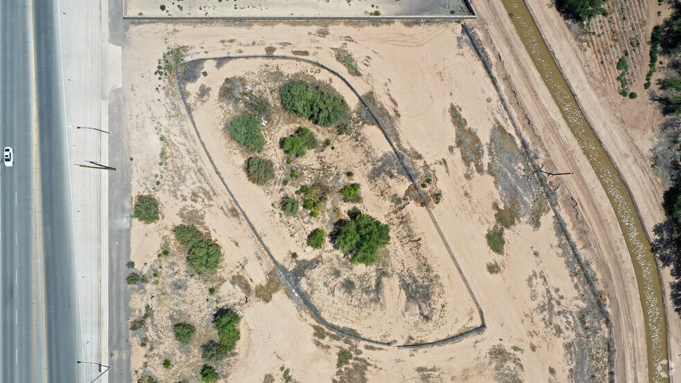 More Photos Of SEC Horizon & North Loop, Socorro Land For Sale