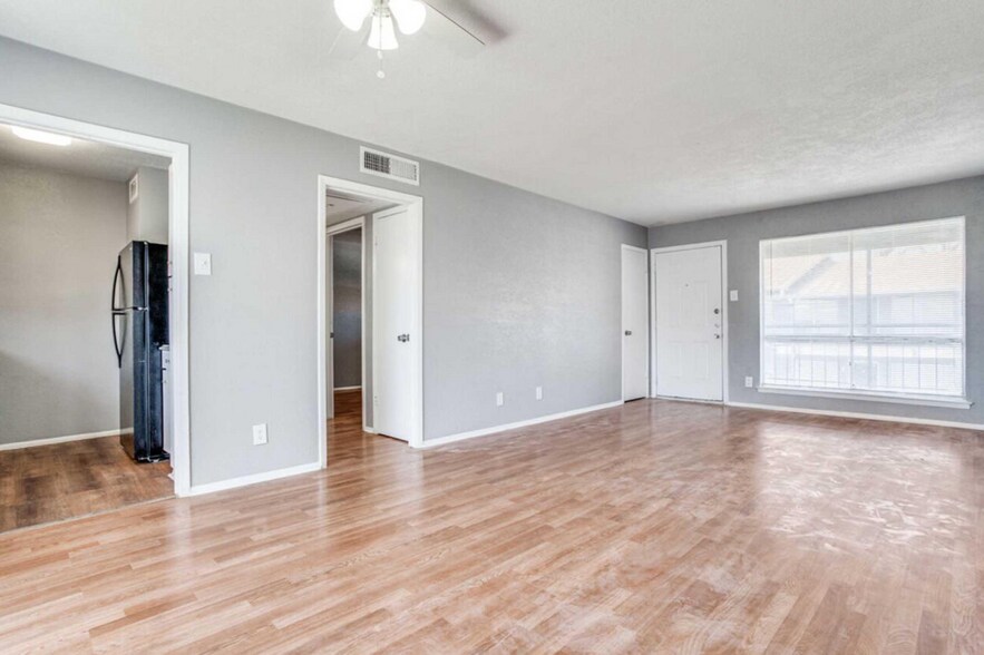 More Photos Of 14000 Esperanza Rd, Dallas Apartments For Sale