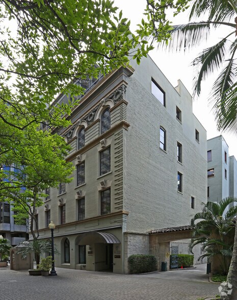 More Photos Of 851 Fort Street Mall, Honolulu Loft Creative Space For Sale