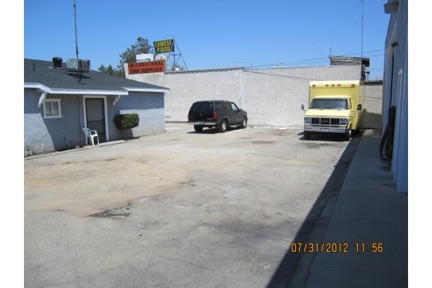 More Photos Of 5574 Atlantic Ave, Long Beach Auto Repair For Sale