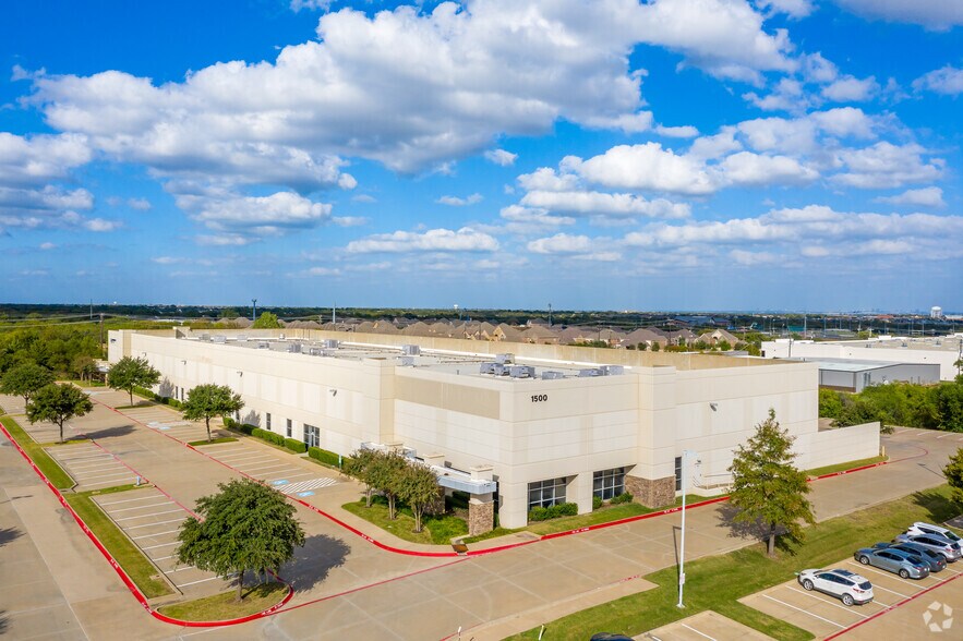 More Photos Of 1500 Lakeside Pky, Flower Mound Warehouse For Lease