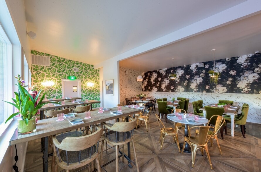 More Photos Of 105 Tillery St, Austin Restaurant For Lease