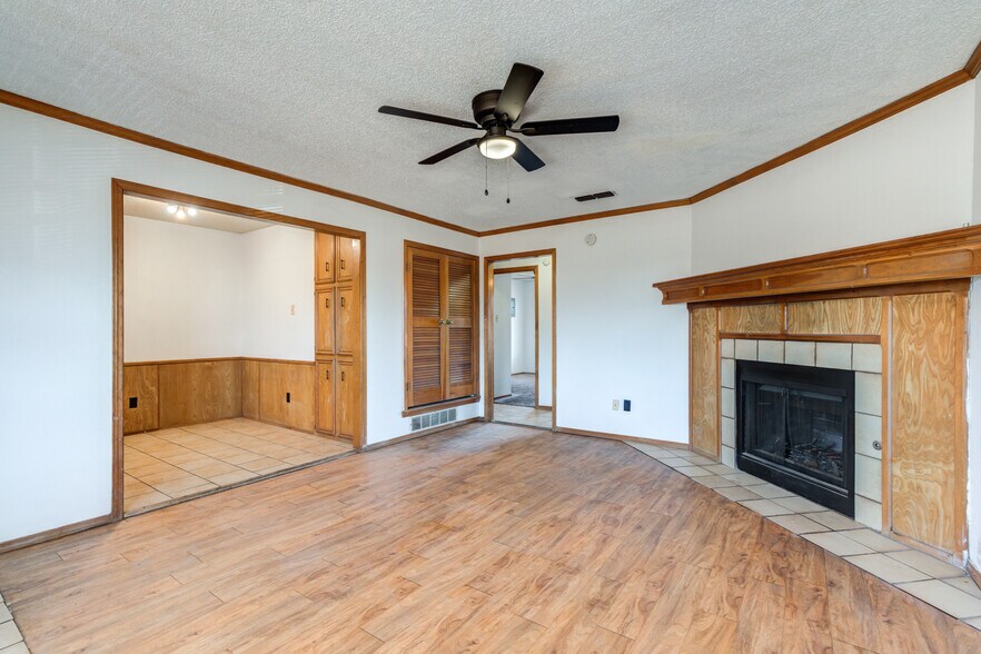 More Photos Of 7405 Waco Ave, Lubbock Apartments For Sale