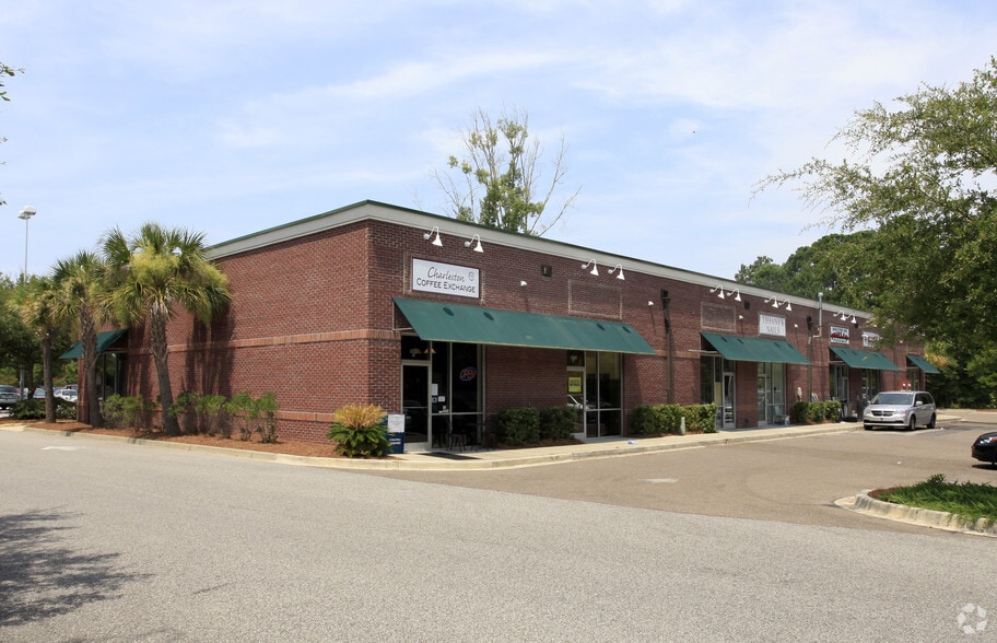 More Photos Of 2875 Ashley River Rd, Charleston General Retail For Lease